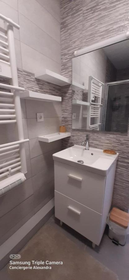 Porto Cristo - Au Port Sans Vis A Vis -Wifi - Parking Apartment แซงต์-ซีเปรียง ภายนอก รูปภาพ